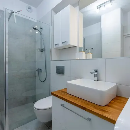 Luxury In -5- Free Parking Apartment Lodz